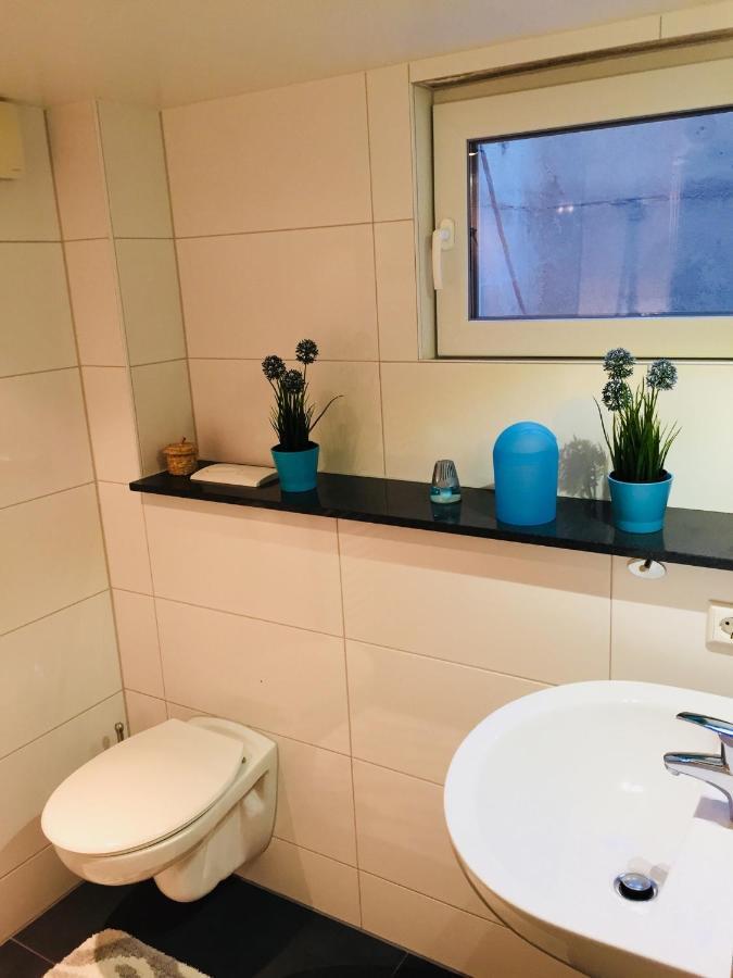 Ruhiges Privates Zimmer In Freiburg, Zentrumsnah, Naehe Europapark Ngoại thất bức ảnh