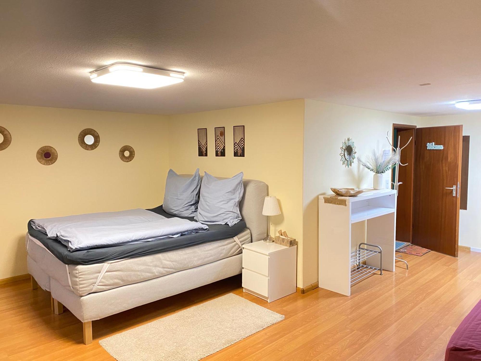 Ruhiges Privates Zimmer In Freiburg, Zentrumsnah, Naehe Europapark Ngoại thất bức ảnh